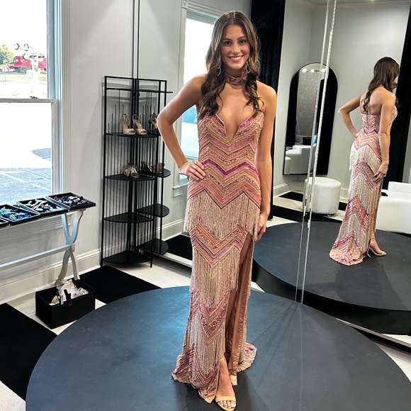 ASHLEYLauren Dresses & Skirts - ASHLEYLauren prom gown